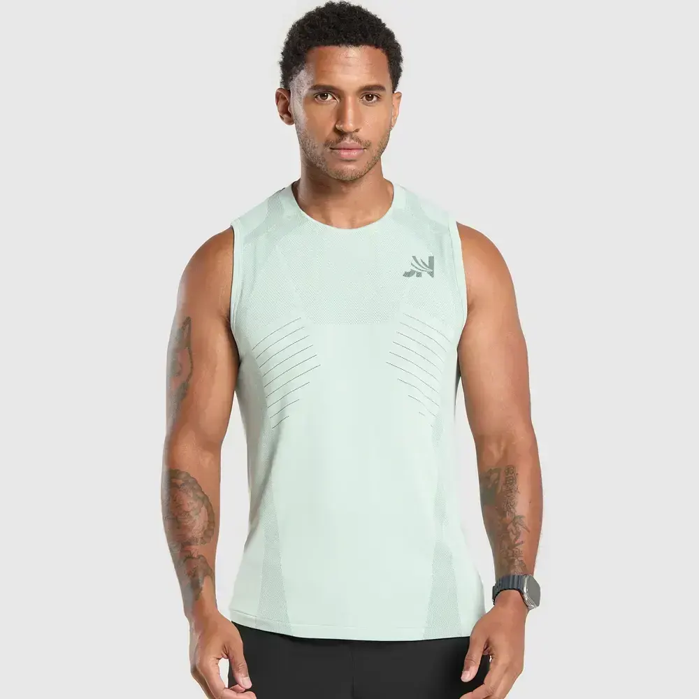 Apex Seamless Tank
